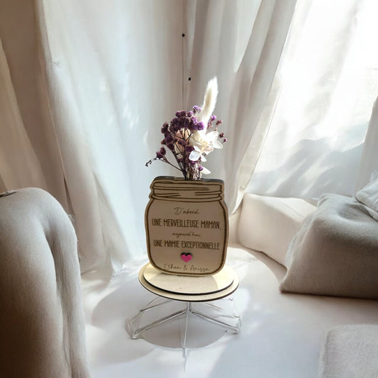 Vase en bois avec fleurs séchées 💐